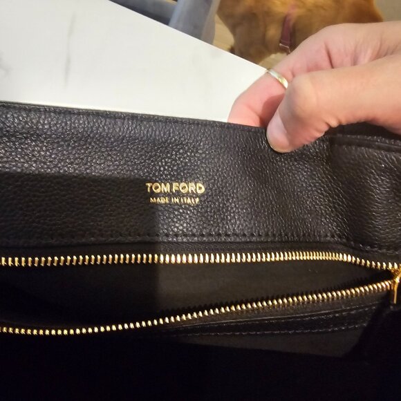 Tom Ford Tara Tote - Large Black Calfskin Leather - Picture 6 of 9